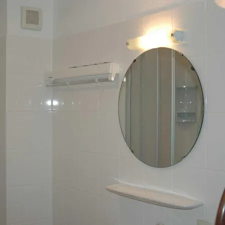Ferienstudio Seeblick Homestay Sandort